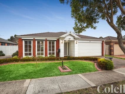 104 McGregor Road, Pakenham - Image 1