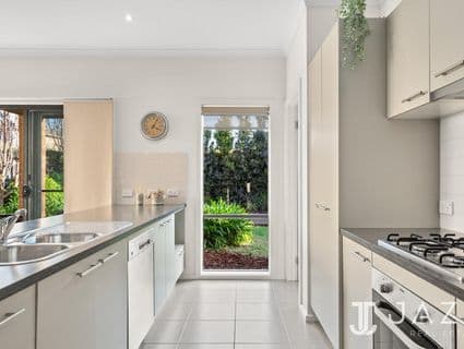 47 Shiraz Crescent, Point Cook - Thumbnail 6