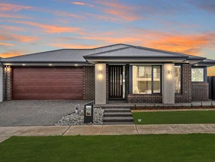 2 Sugar Glider Way, Craigieburn - Image 1