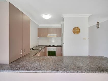 404, Caves Beach - Thumbnail 5