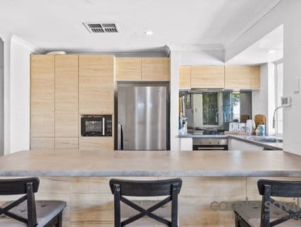 17 Ewell Court, Marangaroo - Thumbnail 2