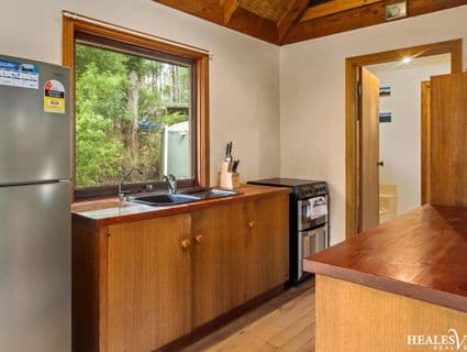 1735 Healesville-Kinglake Road, Toolangi - Thumbnail 5