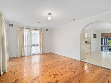 11 Milburn Place, Craigieburn - Thumbnail 4