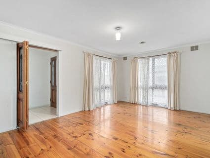 11 Milburn Place, Craigieburn - Thumbnail 5