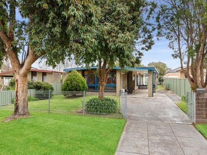 404, Rosebud - Image 1