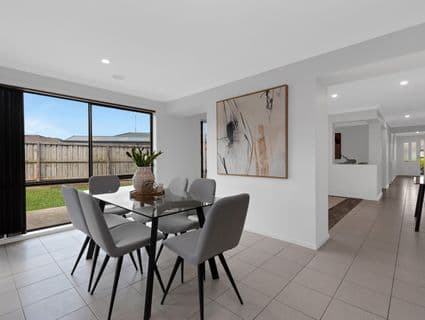 31 Kosta Boda Boulevard, Pakenham - Thumbnail 5