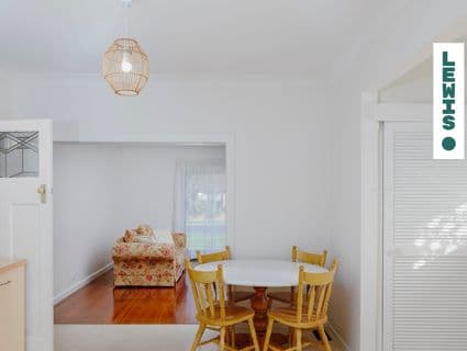 18 Battersea Street, Hadfield - Thumbnail 3