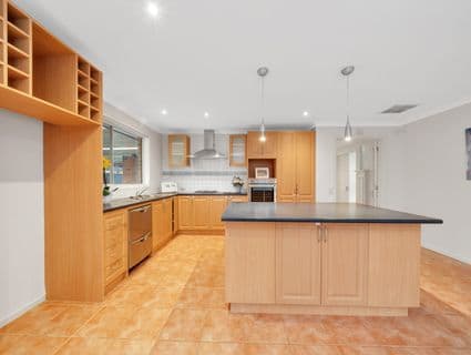20 Barcoo Street, Manor Lakes - Thumbnail 6