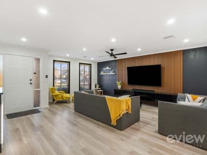 16 Leichardt Drive, Manor Lakes - Thumbnail 3