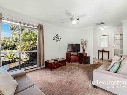 83 Edgewater Drive, Edgewater - Thumbnail 2