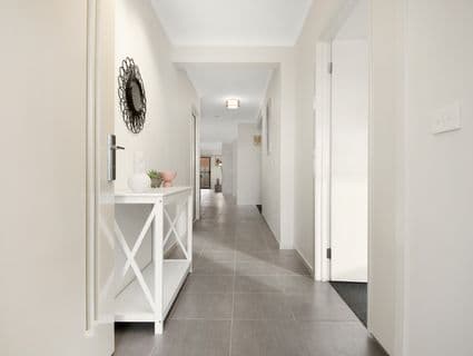 16 Biscotti Crescent, Manor Lakes - Thumbnail 4