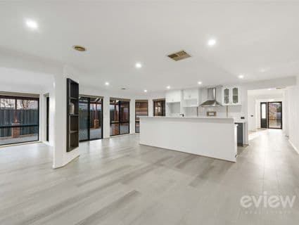 11 Buloke Avenue, Manor Lakes - Thumbnail 7