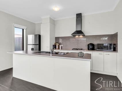 5 Riverrun Drive, Botanic Ridge - Thumbnail 2