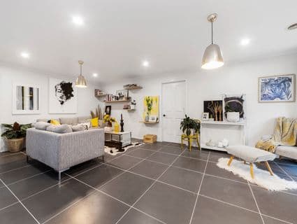 136 Clarendon Drive, Somerville - Thumbnail 2