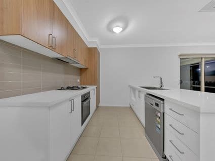 1 Edzell Place, Craigieburn - Thumbnail 5