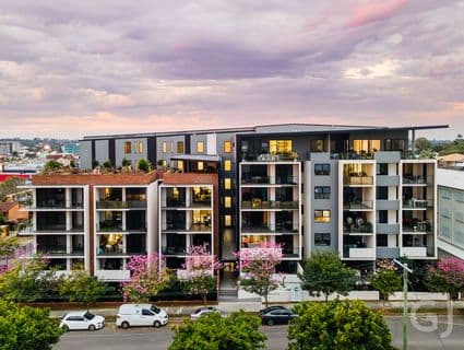 706/18 Mermaid Street, Chermside - Image 1