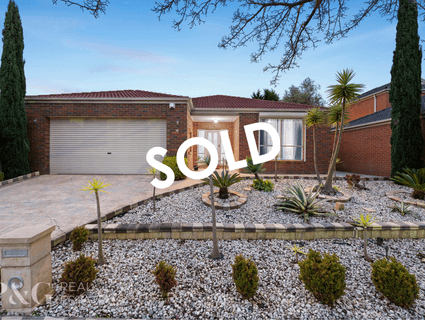 12 Rochford Place, Narre Warren South - Image 1