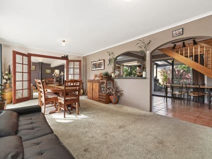 3 Yarrabee Court, Frankston - Thumbnail 2