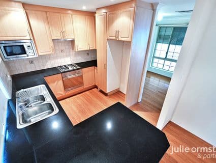 3 Heron Close, Edgewater - Thumbnail 3