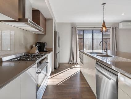 97 Lindeman Circuit, Pimpama - Thumbnail 7