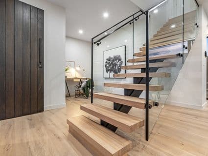 2/202 Elizabeth Street, Reservoir - Thumbnail 3