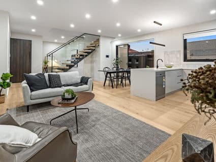 2/202 Elizabeth Street, Reservoir - Thumbnail 5