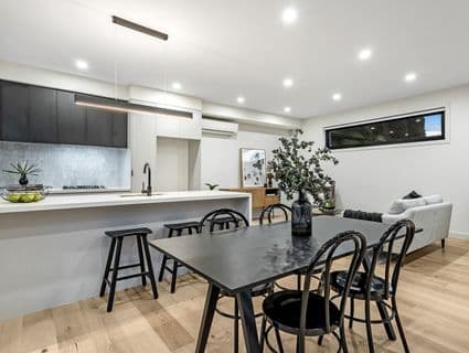2/202 Elizabeth Street, Reservoir - Thumbnail 7