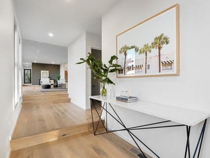 11 Elaine Road, Rye - Thumbnail 7