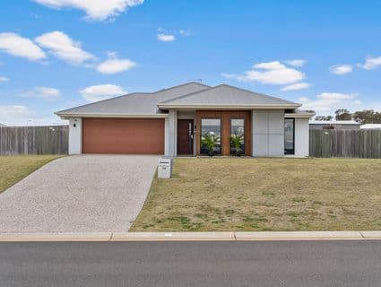10 Kellett Drive, Westbrook - Image 1