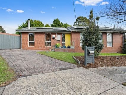 8 Lutana Court, Frankston - Thumbnail 3