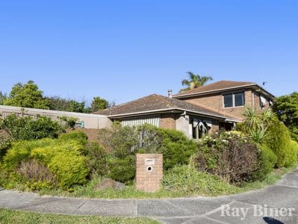 2 Henley Drive, Gladstone Park - Image 1