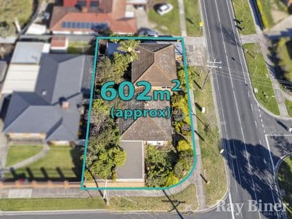 2 Henley Drive, Gladstone Park - Thumbnail 3
