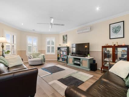 18 Cavill Close, Langwarrin - Thumbnail 2