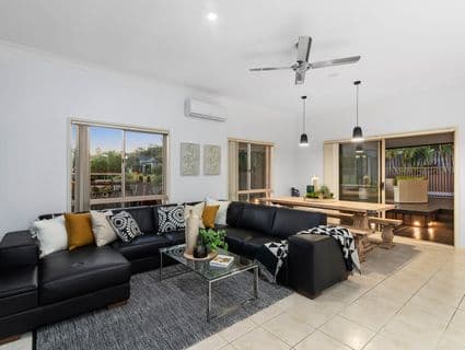 12 Rimatara Rise, Pacific Pines - Thumbnail 5