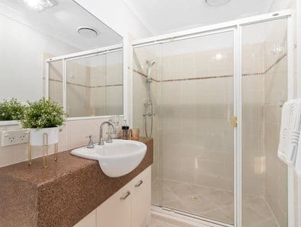 12 Rimatara Rise, Pacific Pines - Thumbnail 8