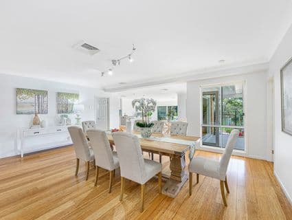 8 Jessica Gardens, St Ives - Thumbnail 6