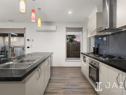 27 Cornell Road, Truganina - Thumbnail 5