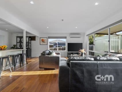 97 Valley Crescent, Glenroy - Thumbnail 8