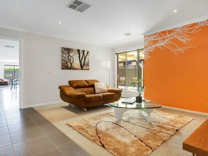 5 Cogley Street, Manor Lakes - Thumbnail 3