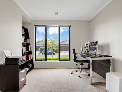 5 Cogley Street, Manor Lakes - Thumbnail 4