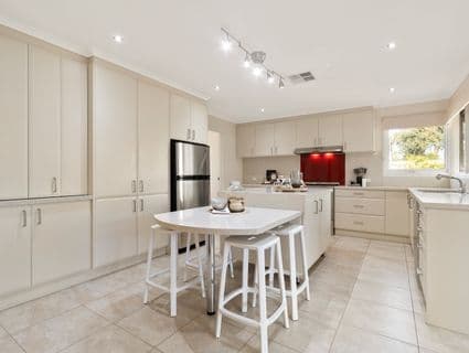 5 Casale Court, Frankston - Thumbnail 7