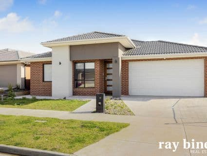 11 Chomley Street, Mickleham - Image 1