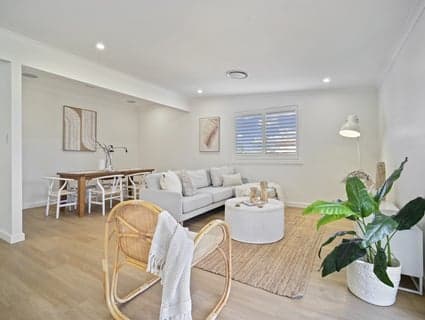9 Woods Street, Redhead - Thumbnail 3