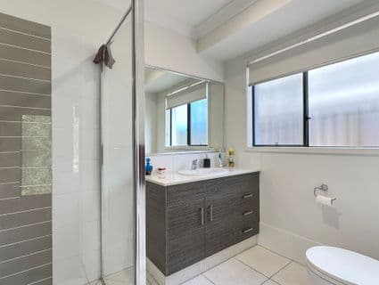 14 McPherson Crescent, Coomera - Thumbnail 7