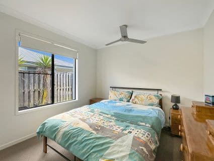 14 McPherson Crescent, Coomera - Thumbnail 8