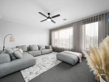 10 Strudel Road, Manor Lakes - Thumbnail 3