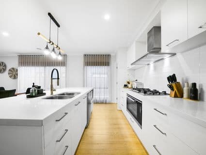 10 Strudel Road, Manor Lakes - Thumbnail 8