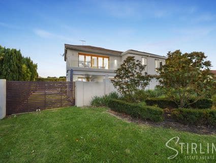 14 Strachans Road, Mornington - Thumbnail 2