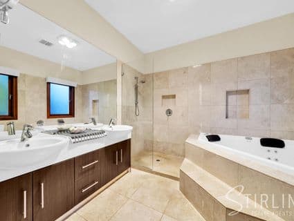 14 Strachans Road, Mornington - Thumbnail 8