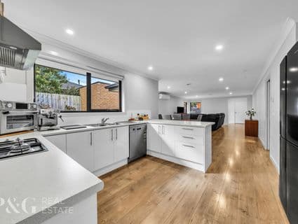 48A Sweeney Drive, Narre Warren - Thumbnail 4